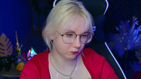 nancymartinez online show from 02-19-25, 08:22