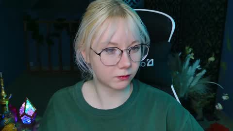 nancymartinez online show from 02-20-25, 05:12