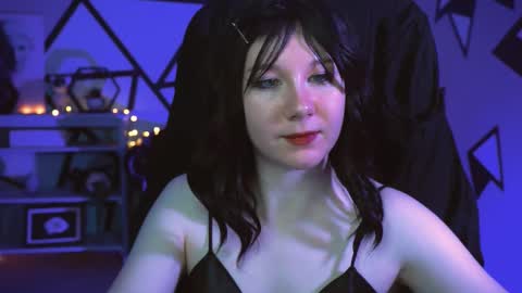 nancymartinez online show from 02-26-25, 07:16