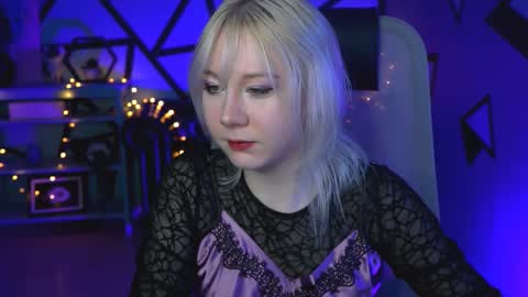 nancymartinez online show from 03-05-25, 05:18