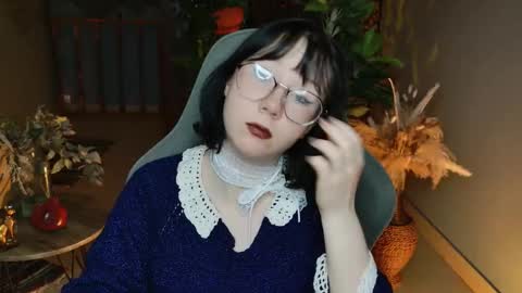 nancymartinez online show from 12-19-25, 05:36