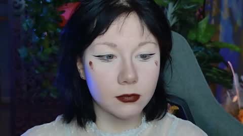 nancymartinez online show from 12-21-25, 05:14