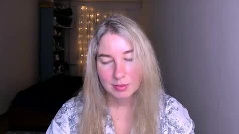 Snapshot of nancysanders chatting on 04-18-26, 08:42 Nancy online show from 04-18-26, 08:42