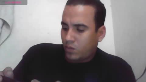 Snapshot of nando199628 chatting on 11-20-25, 01:33 nando199628 online show from 11-20-25, 01:33