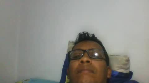 Nando Rincon online show from 10-19-25, 04:18