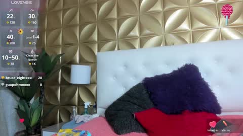 Snapshot of nanitagirl chatting on 02-01-25, 07:36 Nanitagril online show from 02-01-25, 07:36