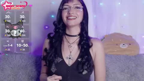 Snapshot of nany_stark_ chatting on 11-11-25, 08:25 NANY online show from 11-11-25, 08:25