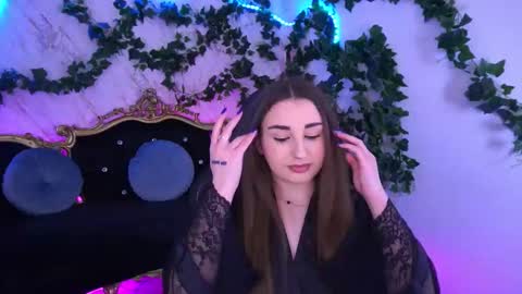 naomibaae online show from 11-29-25, 03:04