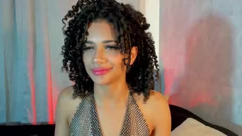 Snapshot of naomidawsonn chatting on 03-12-25, 11:12 naomidawson online show from 03-12-25, 11:12