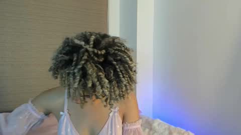 naomidawson online show from 01-16-26, 01:31