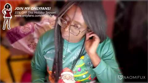 Snapshot of naomifux chatting on 12-11-24, 03:15 Naomi online show from 12-11-24, 03:15