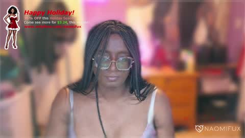 Snapshot of naomifux chatting on 12-29-24, 05:22 Naomi online show from 12-29-24, 05:22
