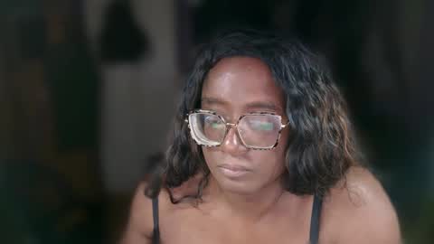 Snapshot of naomifux chatting on 01-22-25, 10:37 Naomi online show from 01-22-25, 10:37