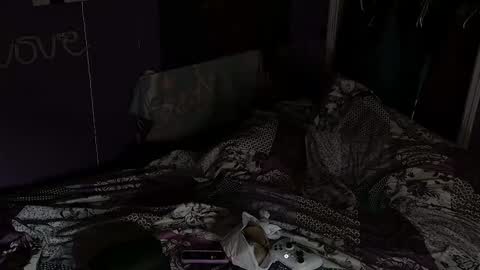 Snapshot of naomifux chatting on 02-12-25, 11:41 Naomi online show from 02-12-25, 11:41