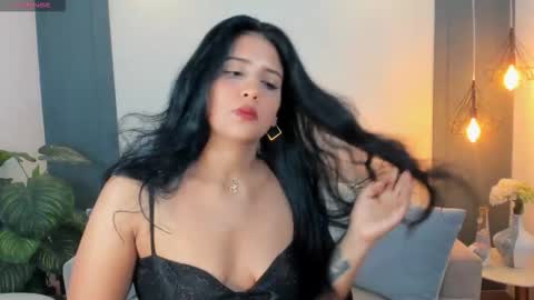 Snapshot of naomigraxe chatting on 02-14-26, 08:16 Ashley Rose online show from 02-14-26, 08:16