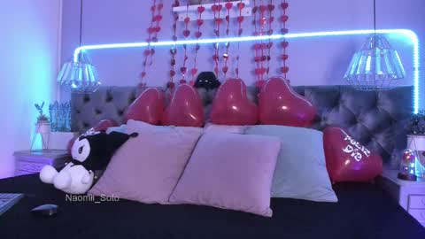 Naomi online show from 02-14-25, 10:25