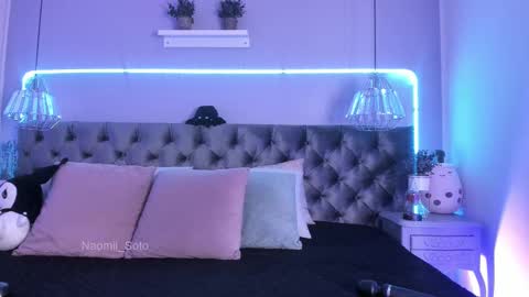 Naomi online show from 02-25-25, 03:05