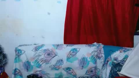 naomiquiin online show from 01-15-26, 05:23