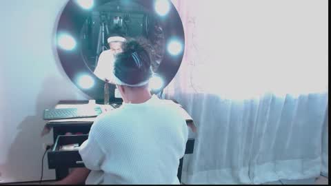 Naomy online show from 03-19-26, 11:47