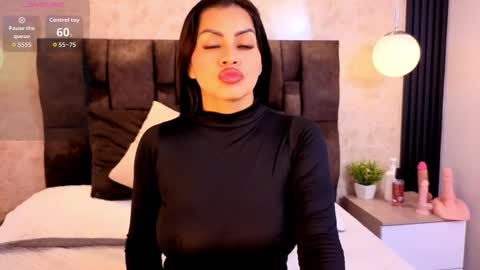 Naomy Smith online show from 01-06-26, 11:03