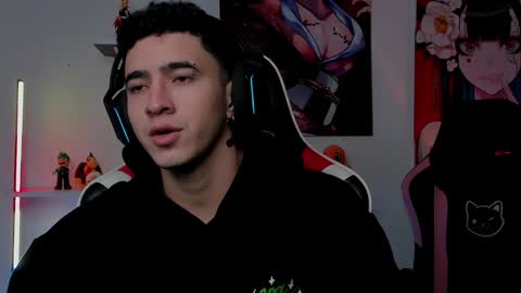 Snapshot of naranjo_seb chatting on 12-09-24, 03:18 sebastian online show from 12-09-24, 03:18