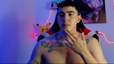 Snapshot of naranjo_seb chatting on 03-02-25, 07:21 sebastian online show from 03-02-25, 07:21