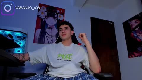 Snapshot of naranjo_seb chatting on 02-06-26, 02:38 sebastian online show from 02-06-26, 02:38