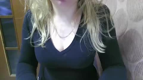 NarcisJill online show from 12-16-25, 09:25