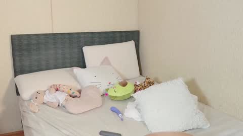 Snapshot of naree_masaki chatting on 02-05-25, 06:04 Naree online show from 02-05-25, 06:04