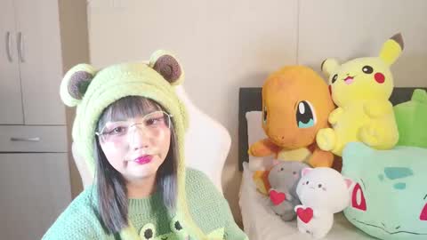 Snapshot of naree_masaki chatting on 09-17-25, 10:50 Naree online show from 09-17-25, 10:50