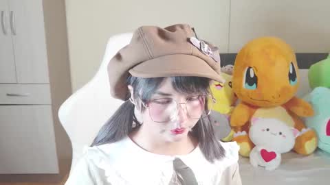 Naree online show from 10-24-25, 11:39