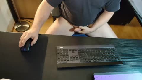 Snapshot of nase17 chatting on 02-10-25, 07:15 nase online show from 02-10-25, 07:15