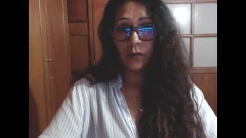 Snapshot of nasly_shy chatting on 11-27-25, 11:29 Nasly Cute online show from 11-27-25, 11:29