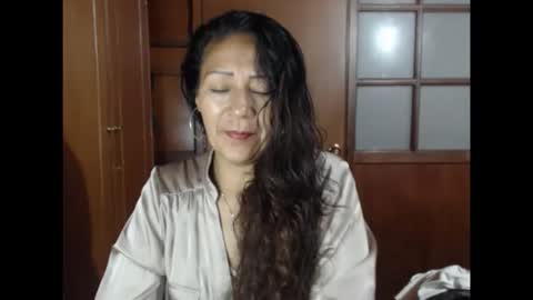 Snapshot of nasly_shy chatting on 12-14-25, 12:49 Nasly Cute online show from 12-14-25, 12:49