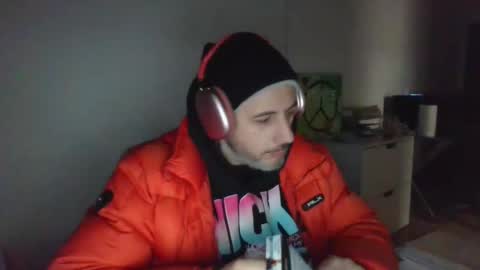 nassobout online show from 12-22-24, 03:33