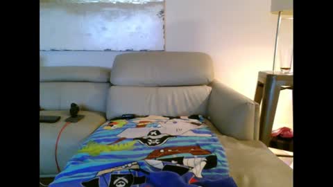 nassobout online show from 10-14-25, 11:16