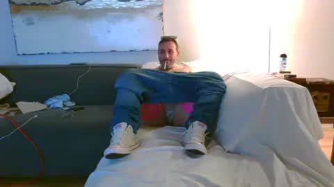 nassobout online show from 02-25-26, 04:00