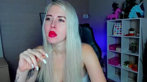 Nastya online show from 01-15-26, 01:54