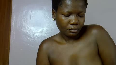 Snapshot of nasty_cherish chatting on 02-16-26, 12:40 Cherish online show from 02-16-26, 12:40