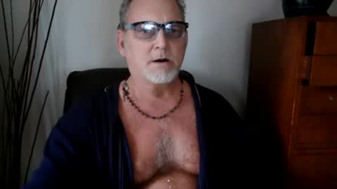 Daddy online show from 02-23-25, 08:33