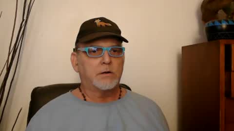 Daddy online show from 02-27-25, 08:42