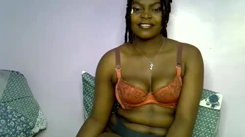 Vicky online show from 10-19-25, 06:08