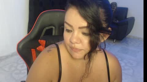 Nata Ramirez online show from 02-01-25, 06:43