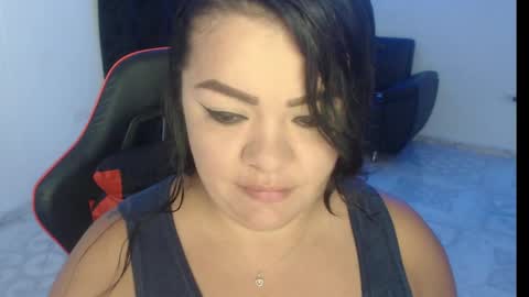 Nata Ramirez online show from 02-16-25, 04:42