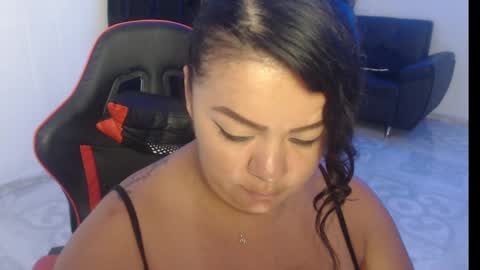 Nata Ramirez online show from 02-25-25, 09:42