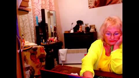 natali online show from 02-15-25, 04:56