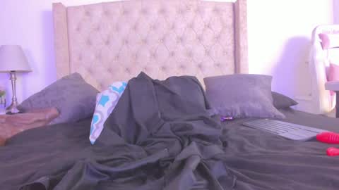 Natalia online show from 01-09-25, 06:17