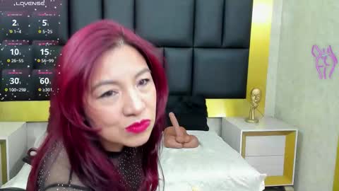 Natalia  online show from 11-23-25, 12:05