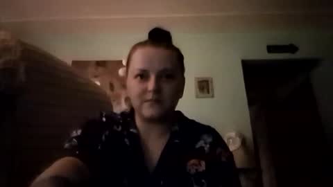 Natalie  online show from 10-18-25, 02:58