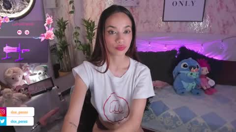 MissNatis online show from 12-14-24, 05:40